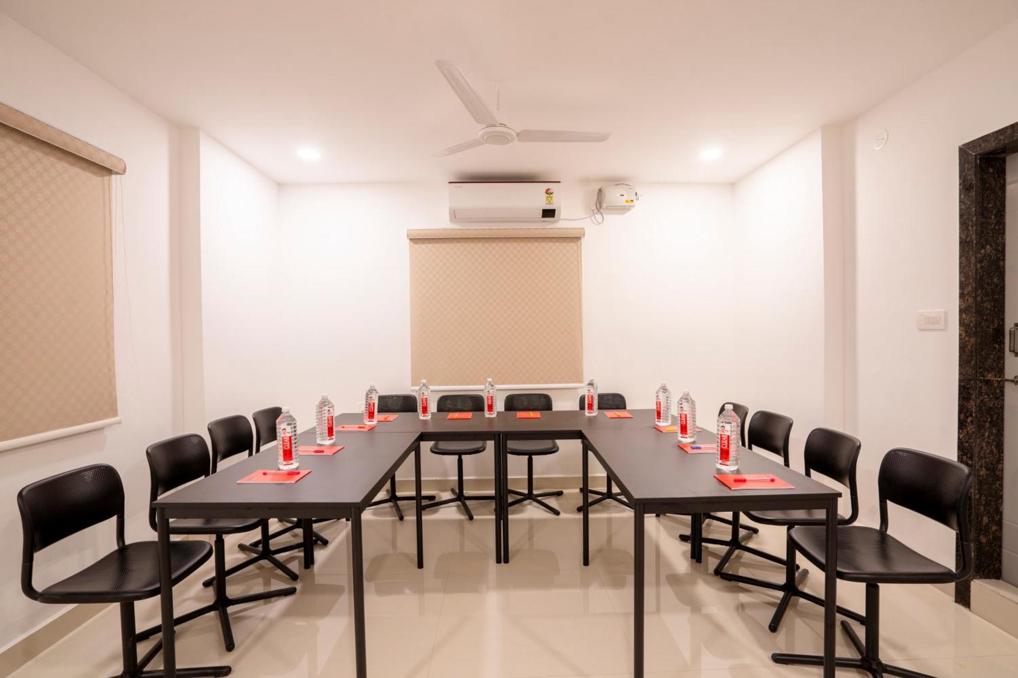 Hotel Treebo De Alphabet Gachibowli Hyderabad Exterior foto