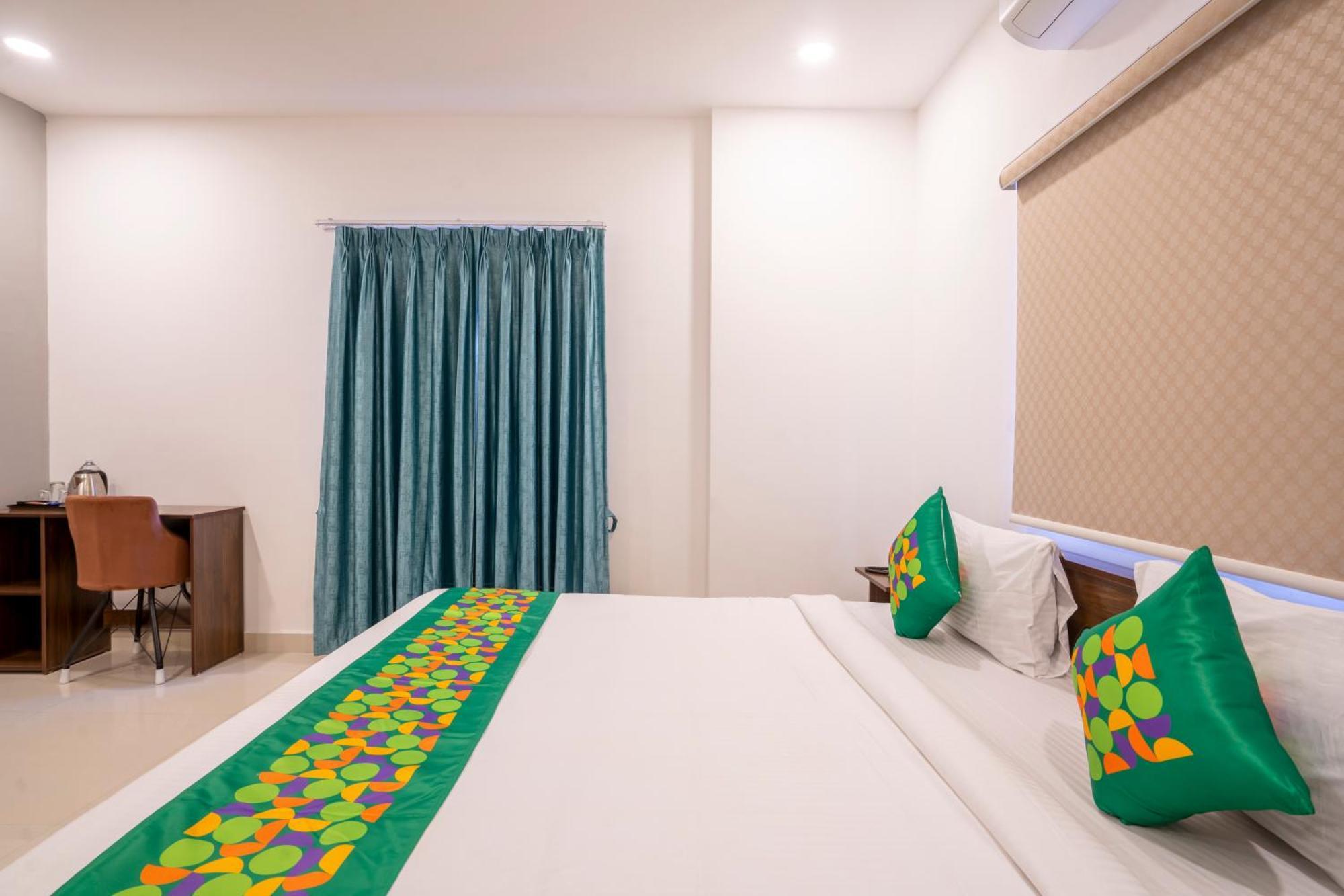 Hotel Treebo De Alphabet Gachibowli Hyderabad Exterior foto